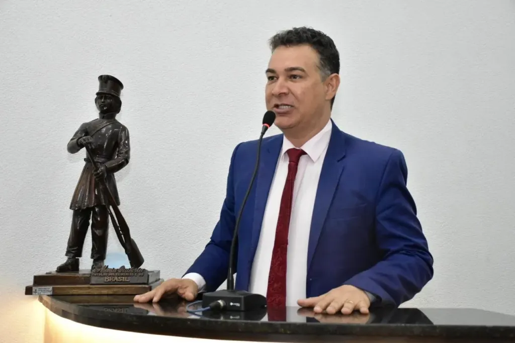 Marcos Lima sugere teleconsulta na rede municipal de saúde