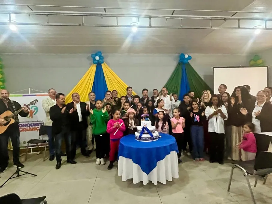 Centro de Convivência Conquista Criança reúne servidores e usuários para celebrar 28 anos de história