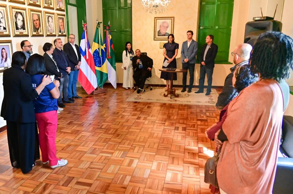 Prefeitura sanciona lei que reconhece associação de ministros evangélicos como utilidade pública municipal