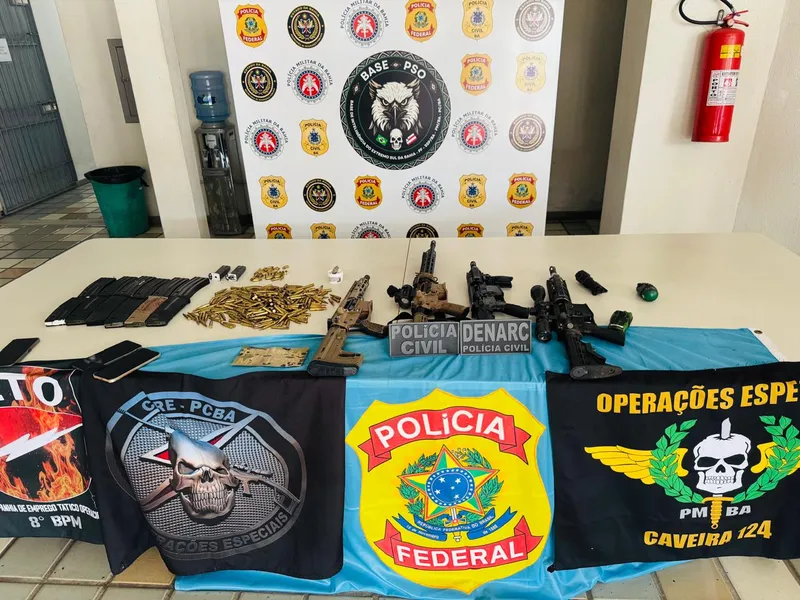 Polícia apreende 28 fuzis em menos de 24h em Camaçari, Porto Seguro e Salvador