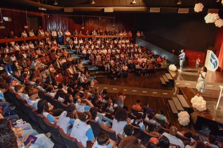 Prefeitura de Juazeiro divulga lista preliminar de inscritos no programa Juazeiro pelo Mundo