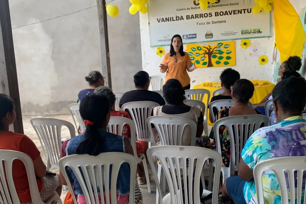 CRAS Rua Nova promove palestra sobre Setembro Amarelo e valorização da vida