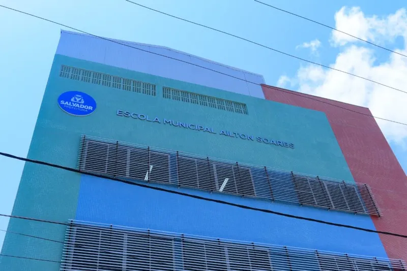 Cosme de Farias ganha nova escola reconstruída pela Prefeitura com 400 vagas para Educação Infantil e Fundamental I