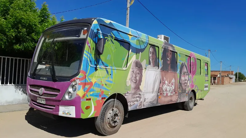 Unidade Móvel da SPM leva acolhimento e orientação para mulheres durante a ExpoIpirá