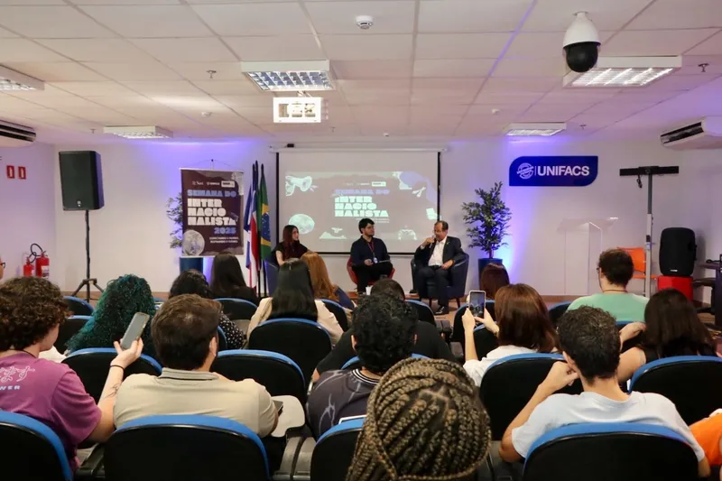 Setur-BA debate na Unifacs sobre incremento do turismo internacional no estado