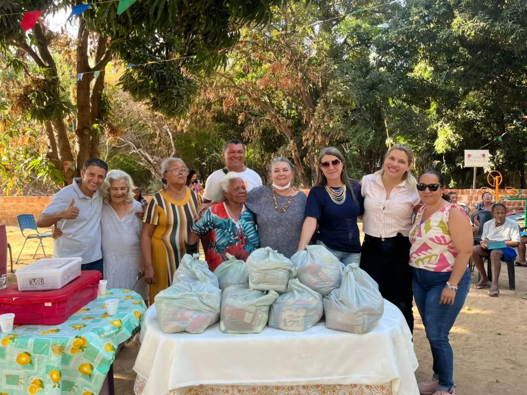 Prefeitura de Juazeiro inicia ações permanentes com idosos no Cantinho do Amor levando afeto, memória e conscientização em alusão ao Setembro Lilás