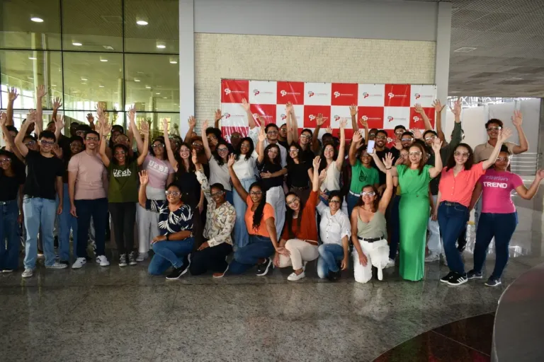 Bahia Beer: Estudantes de Engenharia da UFBA e IFBA participam de visita técnica à Cervejaria do Grupo Petrópolis
