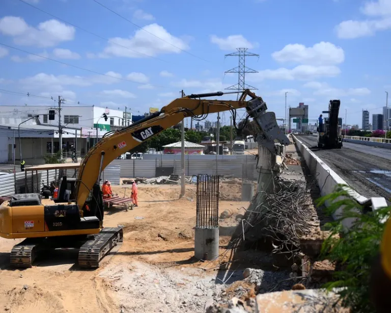 Complexo Viário de Juazeiro: Pontilhão próximo aos Correios será interditado para demolição