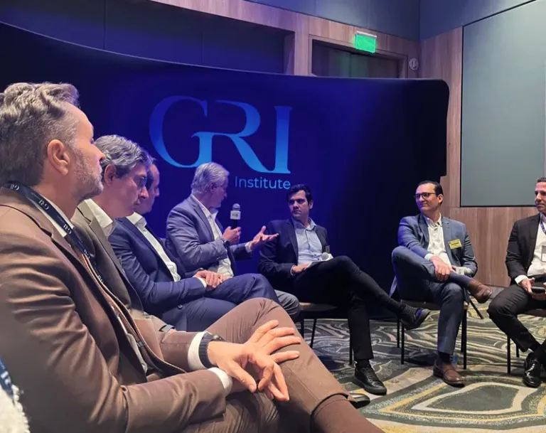 Manoel Vitório apresenta casos de sucesso das PPPs baianas, em São Paulo