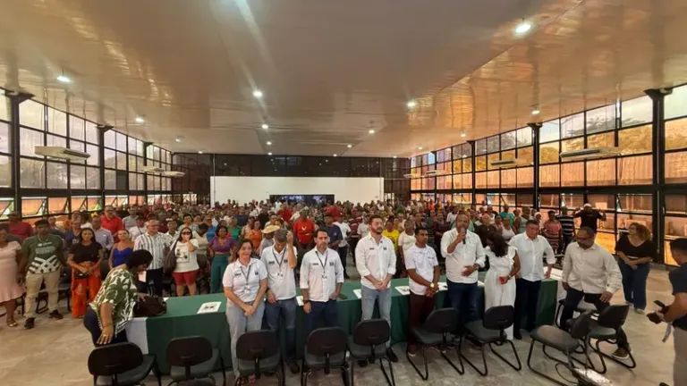 Bahia Pesca assina termo de cooperação técnica com a prefeitura de Camaçari