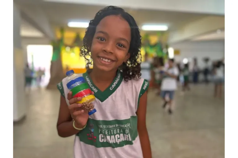 Em parceria com Seduc, Limpec realiza oficinas e palestras sobre preservação dos oceanos