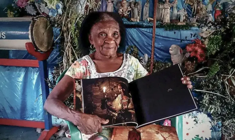 Morre aos 91 anos Mãe Elzita, liderança do Tambor de Mina