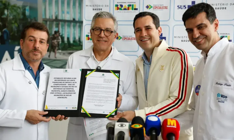 Governo e prefeitura entregam novas estruturas a hospitais do Rio