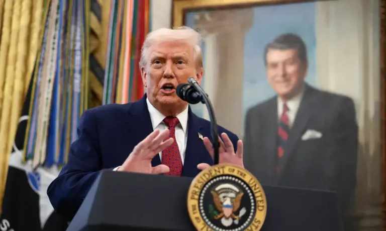 EUA triplicam “bônus” para imigrantes irregulares deixarem país