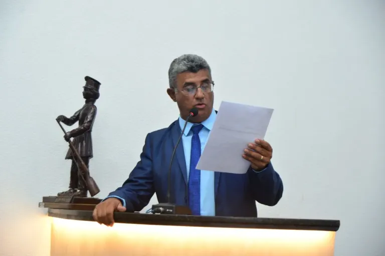 Pedido de extensão na rede de água para a comunidade do Maia, distrito Governador João Durval