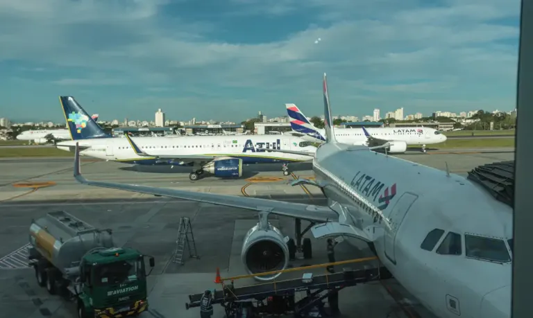 São Paulo tem mais de 200 voos afetados por ventos