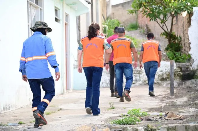 Defesa Civil e Embasa realizam visita técnica em canal de drenagem da Avenida Fernando Spínola com a Catão Ferraz