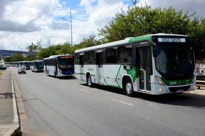 Semob divulga alterações nos horários do transporte coletivo durante festas de fim de ano e recesso escolar