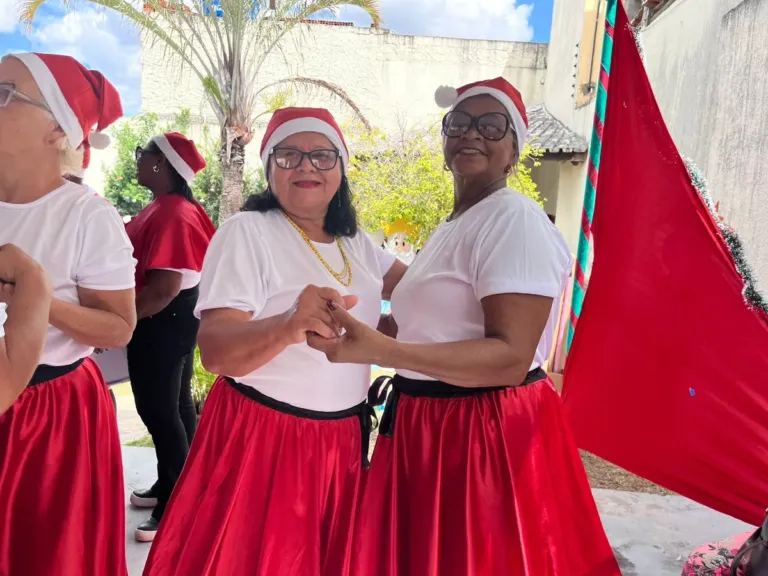 Sedes promove almoço natalino e fortalece convivência entre idosos do CCPI
