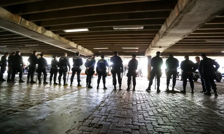 Um em cada 10 agentes penitenciários teve diagnóstico de depressão