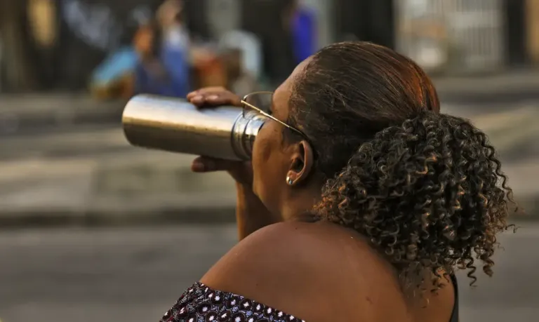 MPF e Defensoria pedem providência urgente para efeitos do calor no RJ