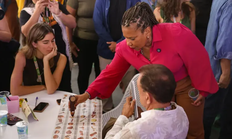 Mercado das Indústrias Criativas fecha negócios culturais para 2026