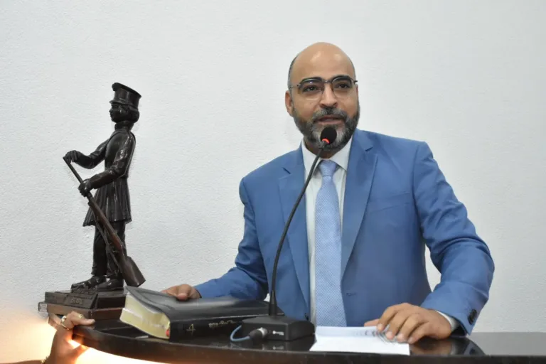 Dia Municipal do Inventor estimula a pesquisa e reconhece o potencial criativo do cidadão feirense