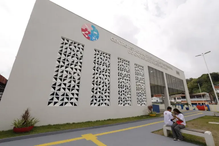 Governo do Estado inaugura obras de modernização e ampliação do CEEP do Chocolate, em Ilhéus