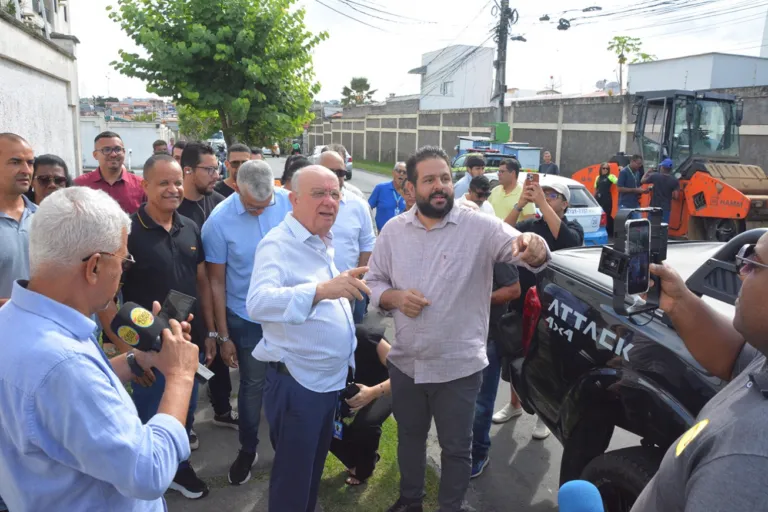Bairro Vila Olímpia ganha banho de asfalto em toda as ruas