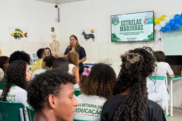 II Seminário de Pesquisa da Escola Municipal Reitor Edgar Santos destaca protagonismo estudantil