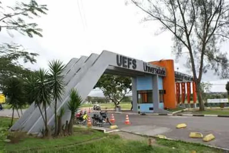 UEFS inaugura novo teatro com capacidade para mais de 900 lugares nesta quarta-feira (10)