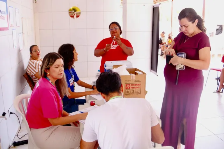 Gestantes de Juazeiro começam a receber vacina inédita contra a bronquiolite e celebram proteção antecipada para os bebês