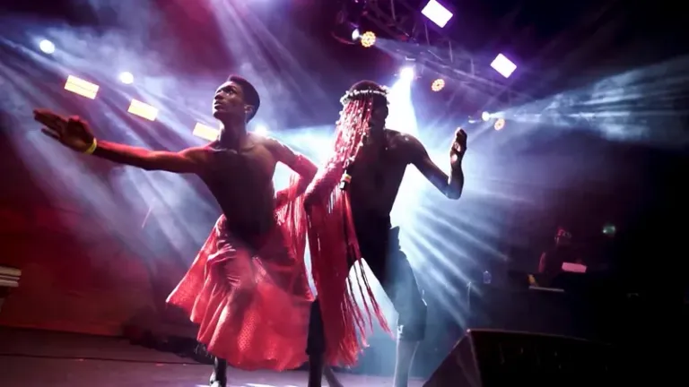 Guias Cegos, MC Vírus e exposição Hilda Salomão são temas do Bem Bahia da TVE