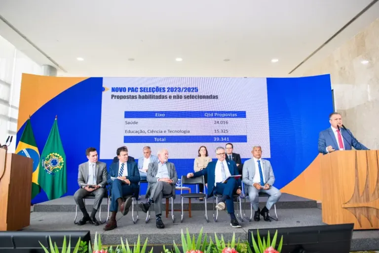 Bahia terá mais de R$ 3 bilhões do PAC para investir em 293 obras nas áreas de educação, saúde e saneamento em 2026