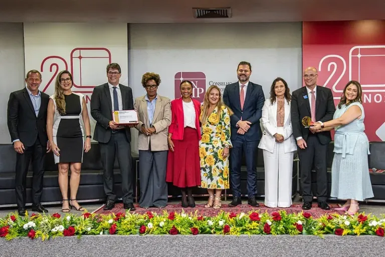 MPBA recebe selo ‘Respeito e Inclusão no Combate ao Feminicídio’ do CNMP