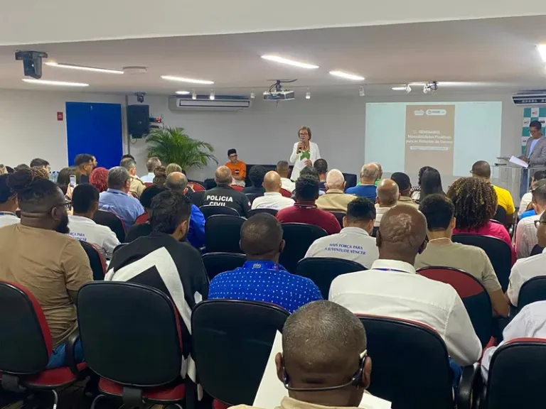 SPM realiza seminário sobre Masculinidades positivas e convoca homens pelo fim da violência contra as mulheres