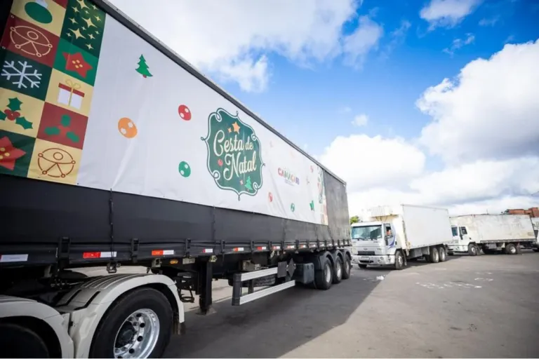Entrega da primeira etapa da Cesta de Natal na orla e zona rural é marcada por organização e acolhimento