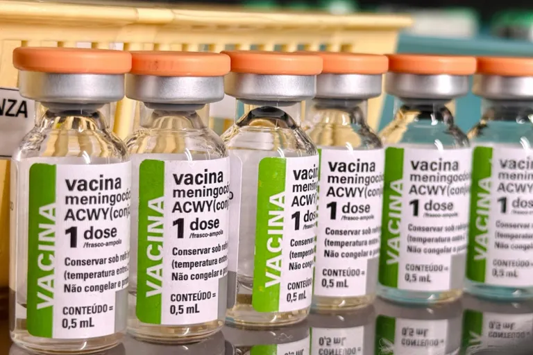 Vigilância Epidemiológica confirma um caso por meningite bacteriana em Feira de Santana