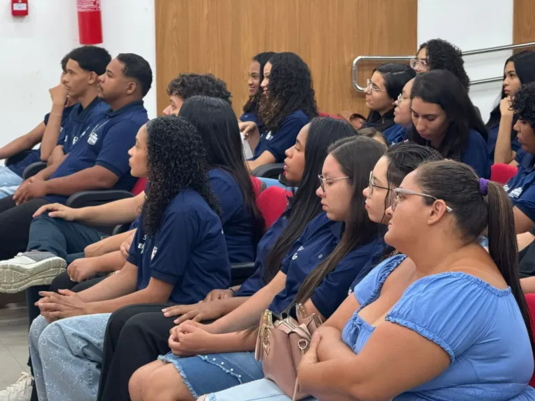 ‘O conhecimento nos leva a um patamar elevado’: Qualificação oferecida pela Prefeitur de Juazeiro em parceria com o IFSertãoPE forma quatro turmas na sede e no