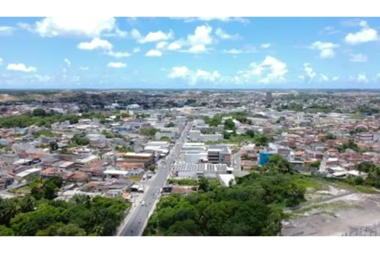 Camaçari está entre as cidades líderes na geração de emprego e renda, aponta revista Veja