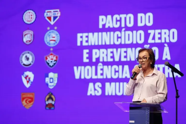 Governo da Bahia anuncia campanha de enfrentamento ao feminicídio no lançamento do Campeonato Baiano de Futebol