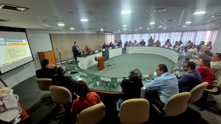 Conselho Estadual de Turismo celebra recorde na atração de turistas estrangeiros