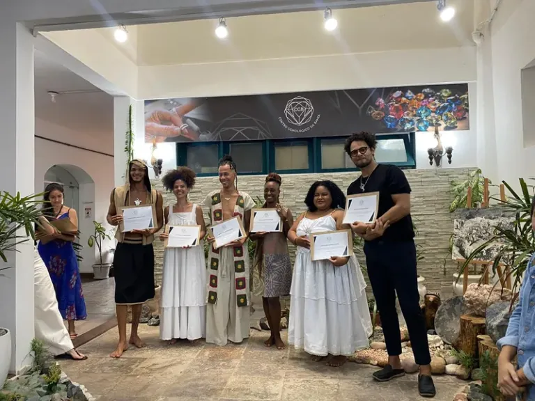 Seminário celebra 30 anos do Centro Gemológico da Bahia e reforça papel do setor no desenvolvimento econômico