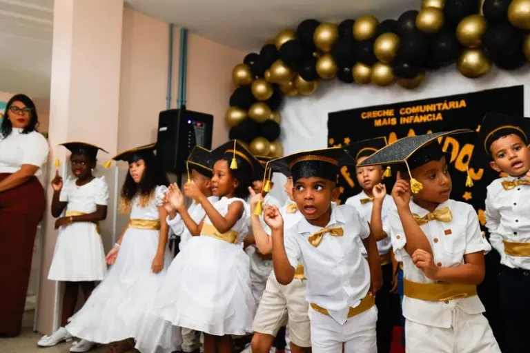 Café da manhã de Natal encerra ano letivo do programa Mais Infância