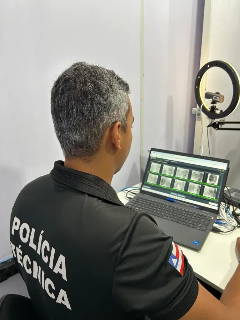 Novo Sistema de Identificação da Polícia Técnica permite a confirmação de identidades em poucos minutos.