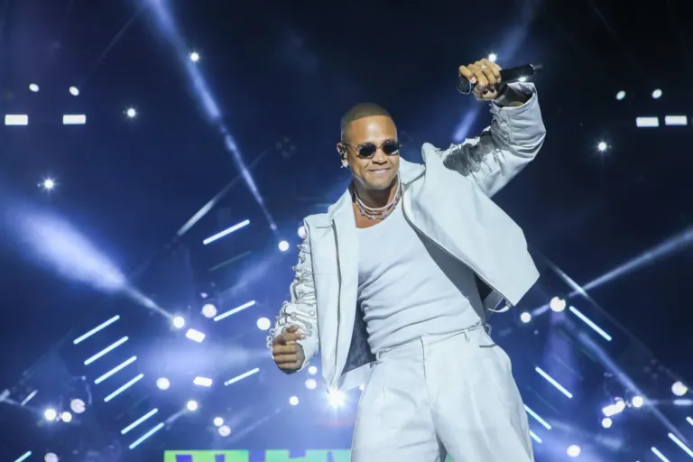 Festival Virada Salvador começa neste sábado (27) com shows de Léo Santana, Wesley Safadão, Parangolé, Xand Avião e Léo Foguete