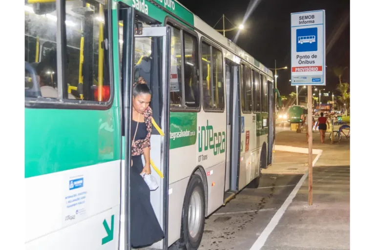 Festival Virada Salvador 2026 tem operação especial de transporte com linhas exclusivas e horários ampliados