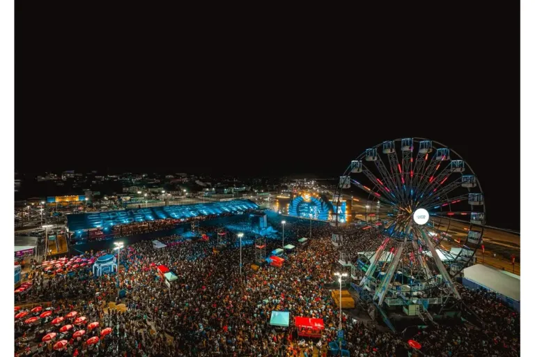 Primeiro dia do Festival Virada Salvador tem 72,39% de ocupação hoteleira e cerca de 30 mil turistas