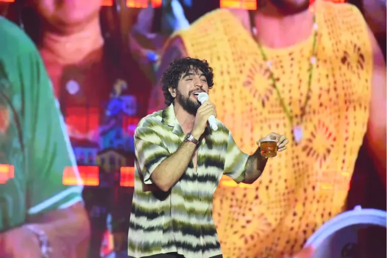 Figurinha carimbada, cantor Nattan se apresenta mais uma vez no Festival Virada Salvador