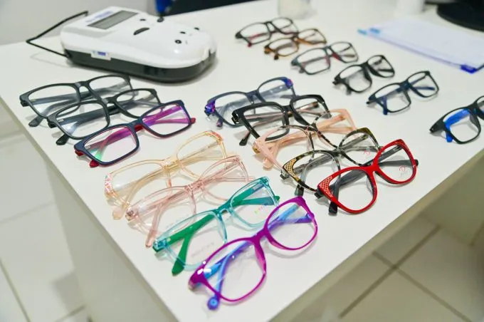 Prefeitura convoca pacientes para retirada de óculos do mutirão oftalmológico
